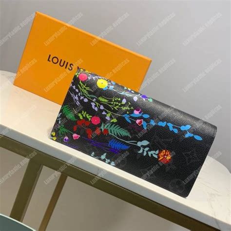 portafoglio louis vuitton fiore|portafoglio lv uomo.